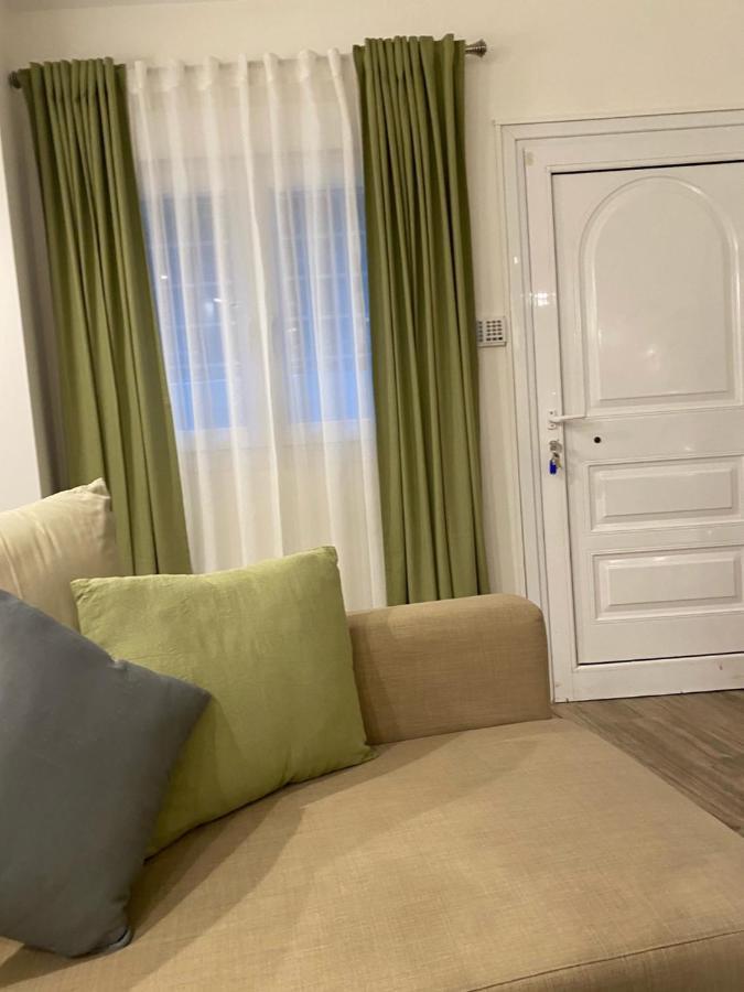 Seaside Comfy Apartment/ Palaio Faliro Atene Esterno foto